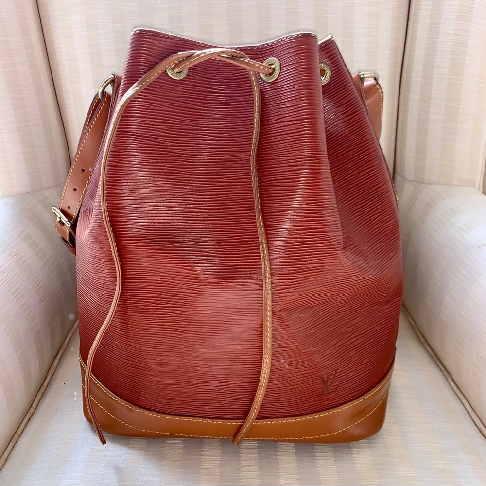 Louis Vuitton Epi Leather Bucket Bag - Picture 1 of 5